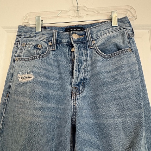 Aeropostale 90s Baggy Distressed Jeans - Picture 5 of 16